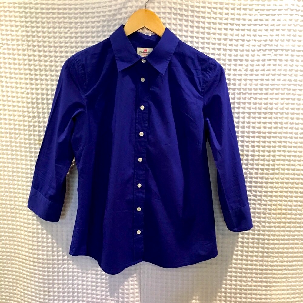 J crew button down shirt. Size M